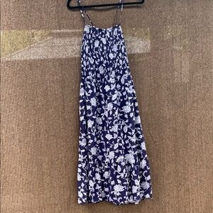 Signature Reitmans Blue and White Pleated Maxi dress